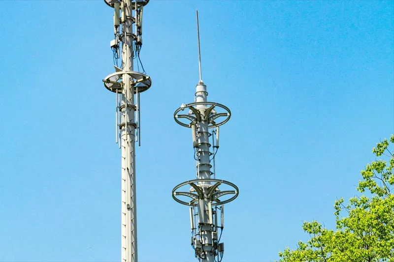 টেলিকম ও বেস স্টেশন